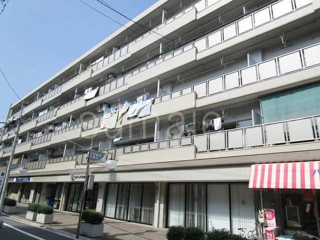 東十条ビル１号館の外観|ご家族の入居におススメ♪