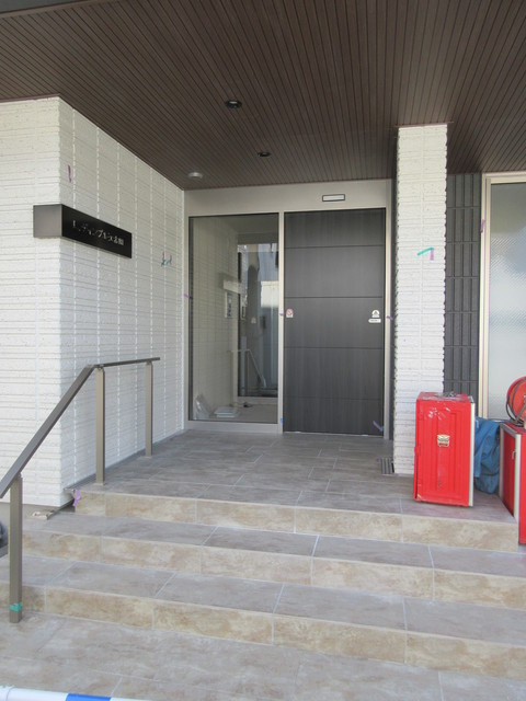L．ディンプル江古田のエントランス|★エントランス★