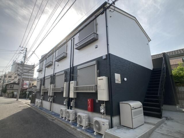 Fullea千葉中央の外観