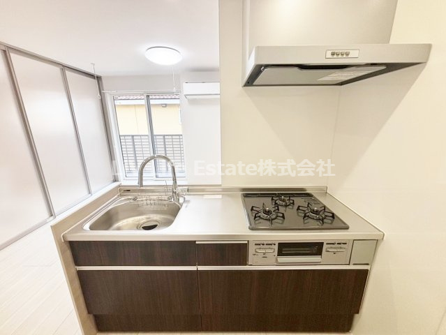 オーロ・グランデのキッチン|同施工会社同仕様写真
