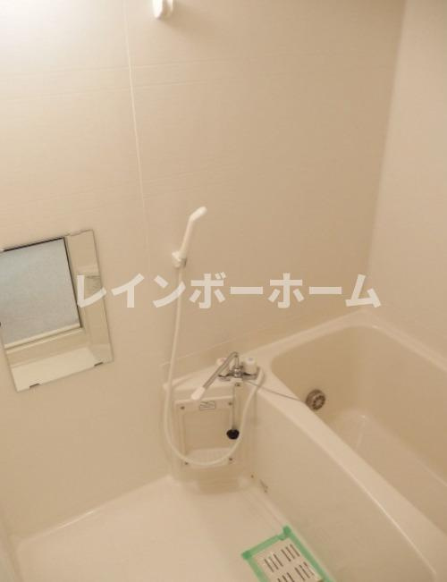 アムール　新河岸の浴室