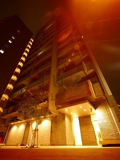 ラリーズの外観
