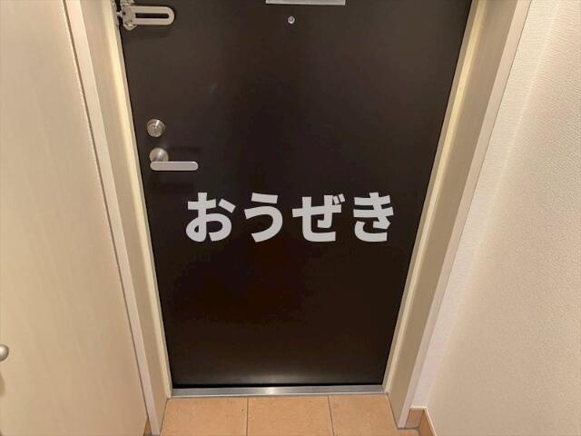 プレール・ドゥーク横浜ＳＯＵＴＨ　Ｍａｉｓｏｎ　Ｌｏｉｒｅの玄関