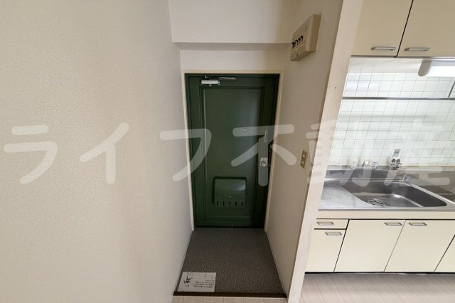 サンハイツ昭和町の玄関|落ち着いた玄関です