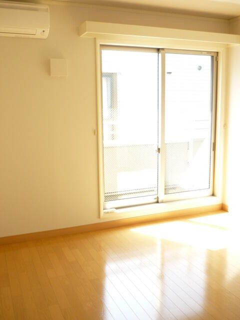 フェリーチェ神宮前の寝室