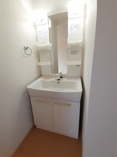 ニューシティ広川（C）の洗面所|脱衣スペースもあります