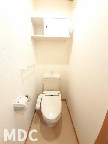 トレスアールヴォレ　Ｃのトイレ