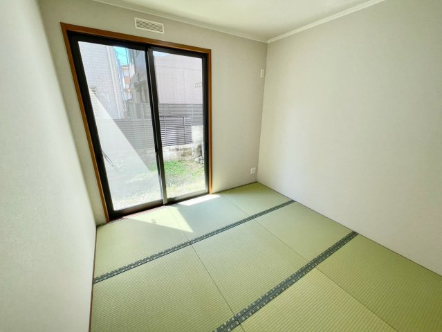 東雲町5丁目　中古戸建(12-1)の和室|一階和室