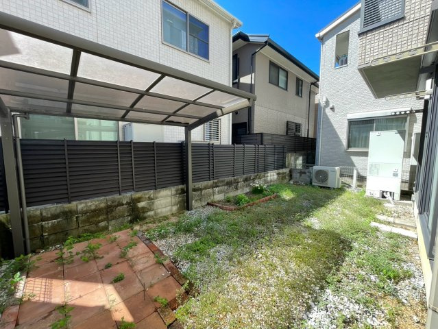 東雲町5丁目　中古戸建(12-1)の庭