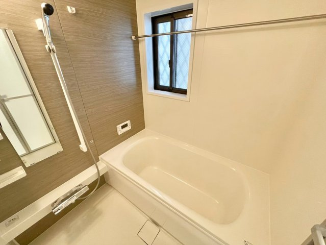 東雲町5丁目　中古戸建(12-1)の浴室