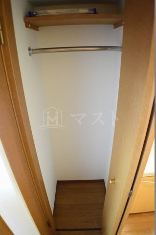 エステムコート大阪城南Ⅱの収納