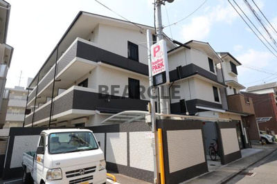 【外観】 | グランレブリー御所西 | 落ち着いた雰囲気の外観です