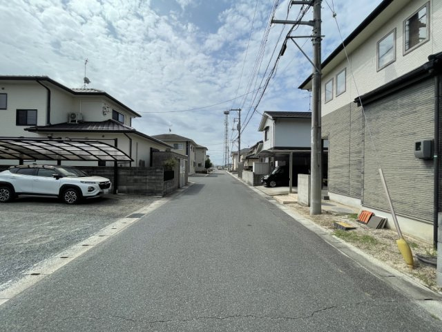 岡山市南区浦安本町平屋の前面道路含む現地写真