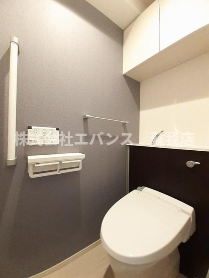 【トイレ】 | フォーシーズン千葉 | トイレも気になるポイント
外観も気になるポイント