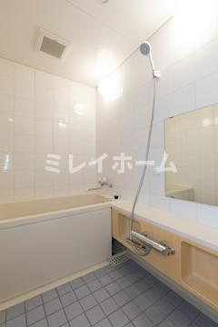 エクセル米喜の浴室|同建物内、別のお部屋の参考写真になります。