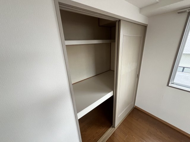サニーサイドビルの収納