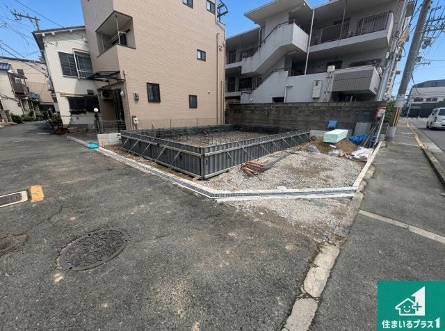 ◆堺市東区引野町　第1期　新築一戸建ての前面道路含む現地写真|周辺は落ち着いた街並みの住宅地！子育てがしやすい住環境です！まだ未完成ですが、現地でしかわからない事もございます。是非一度ご覧ください。