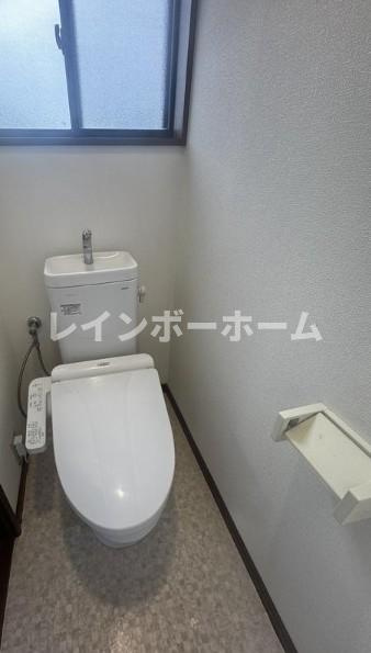 中古戸建て　富士見市関沢2丁目のトイレ
