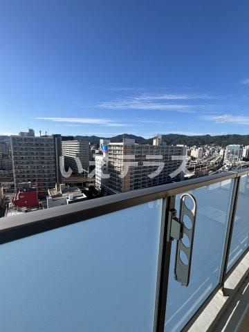プレサンスTHE神戸のバルコニー