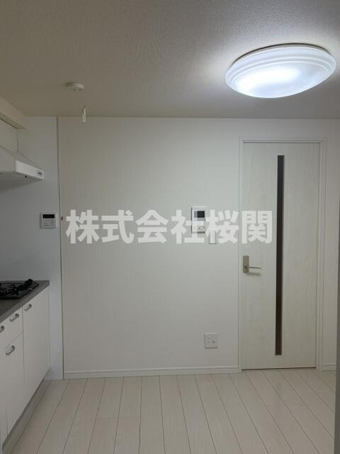 リアン駅前マンションの居間・リビング