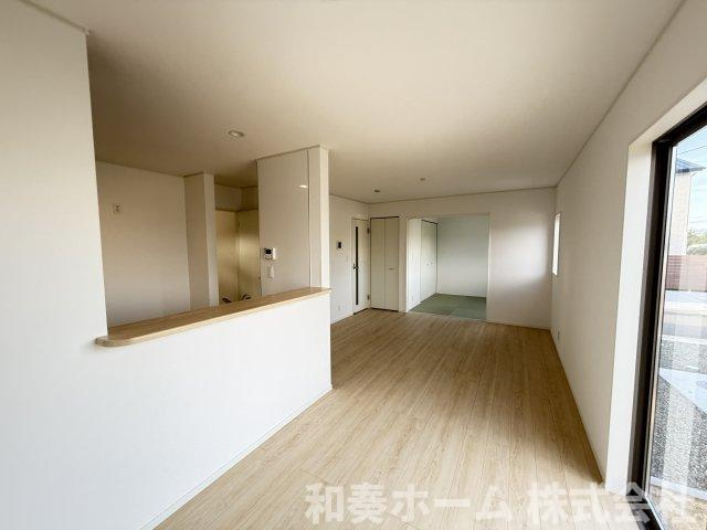クレイドルガーデン徳島市国府町日開第2の居間・リビング