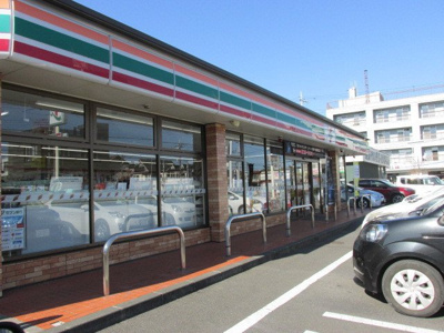 【周辺】 | コープエスパルス | セブンイレブン宇都宮中戸祭店まで500m