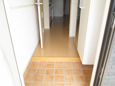【玄関】 | ラフレシール　Ｂ | 毎日通る玄関はこちらです