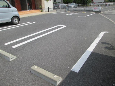 【駐車場】 | ラフレシール　Ｂ | 駐車場です
