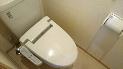【トイレ】 | カーサ　松原 | ゆったりとした空間のトイレです