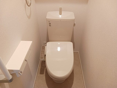【トイレ】 | ライトガーデン | トイレです
