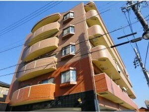 ロイヤルステージの外観