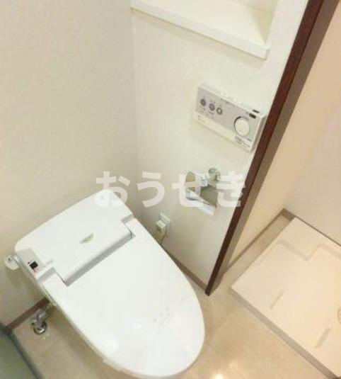 グリフィン横浜・山下町弐番館のトイレ|※同仕様参考写真
