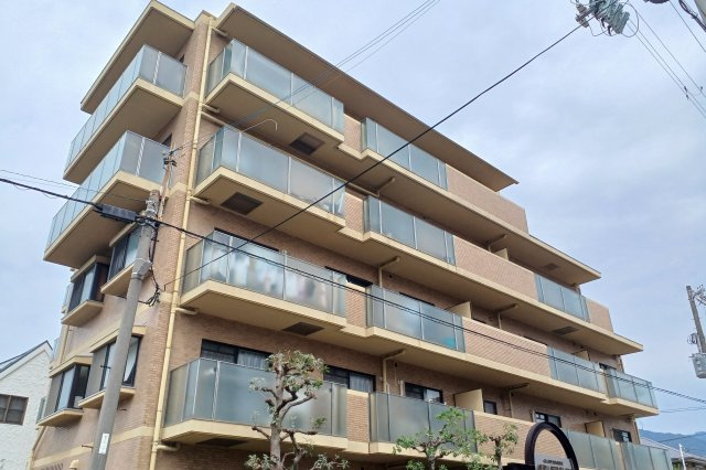 グラン・ドムール芦屋精道町