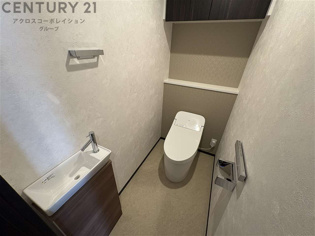 ウォシュレット付きのトイレです♪