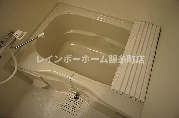 Rising Place Kameidoの浴室|※同間取り別号室参考写真