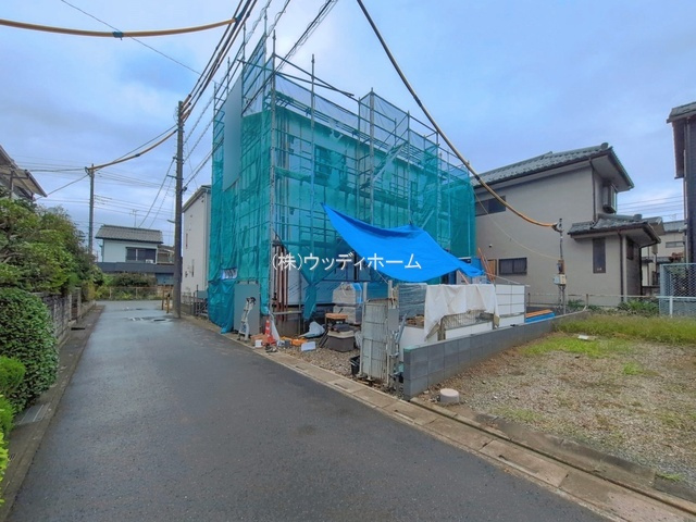 春日部市藤塚第11　新築一戸建ての前面道路含む現地写真