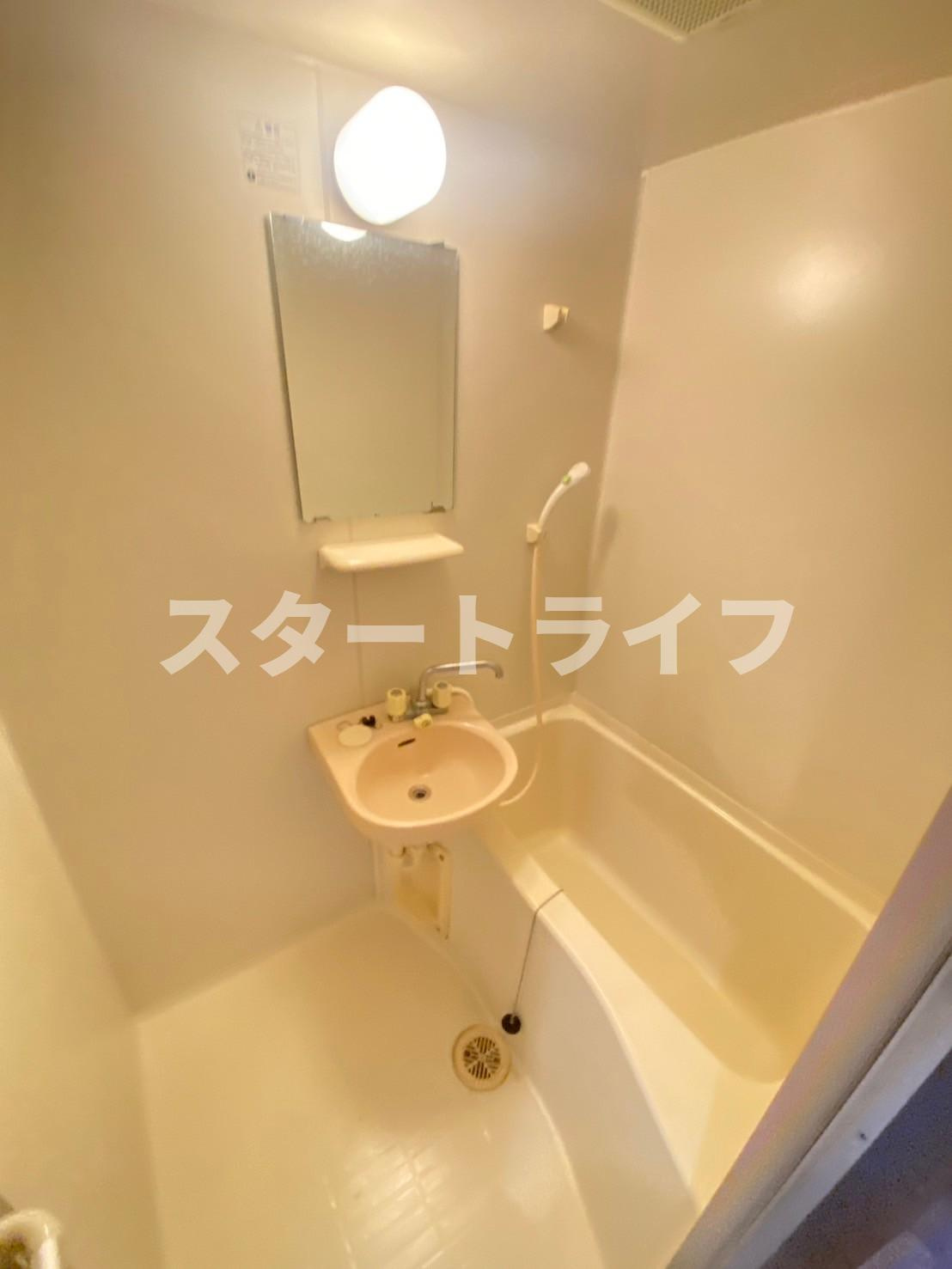 大阪市東淀川区下新庄６丁目の賃貸マンションの浴室