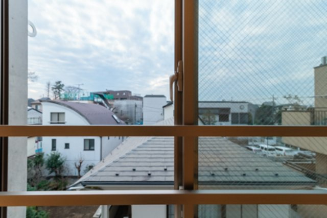 ラペルラ世田谷赤堤のバルコニー|※写真は同タイプ住戸です。