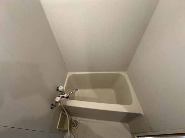 調布市上石原１丁目の賃貸マンションの浴室