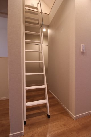 パロスGT塩屋の収納