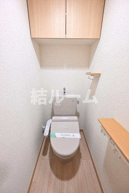 練馬区中村１丁目の賃貸マンションのトイレ