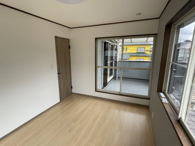 丹波篠山市住吉台の中古一戸建の洋室