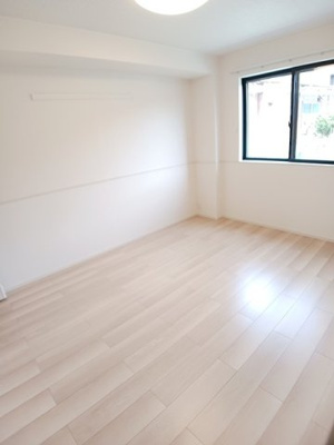 【内装】 | サンセットコースト弐番館 1LDKBT | きれいな内装です