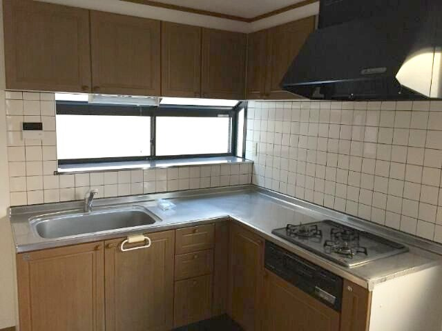 大森中戸建のキッチン