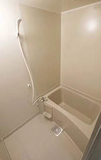 サンライフワタナベの浴室