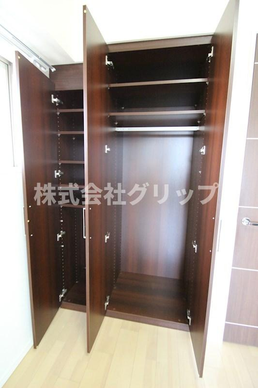 横浜市南区通町２丁目の賃貸マンションの収納