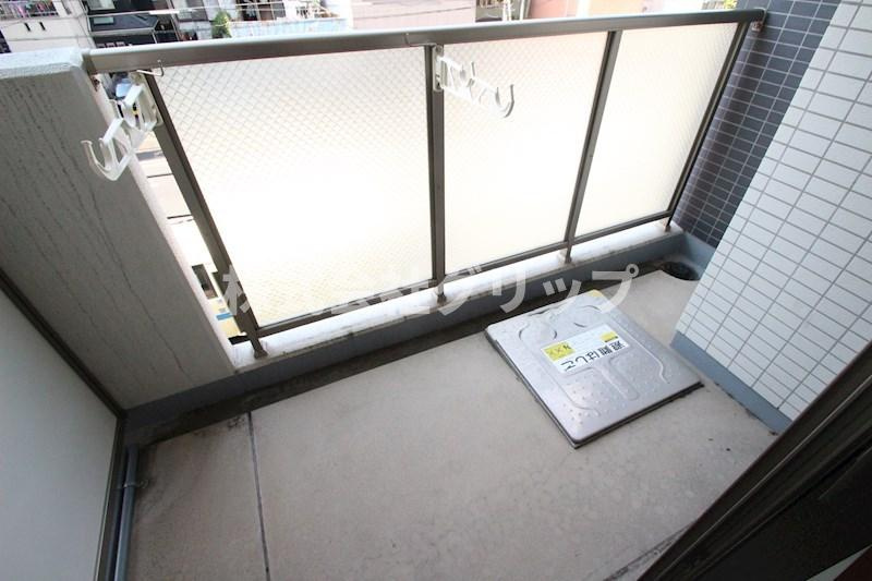 横浜市南区通町２丁目の賃貸マンションのバルコニー