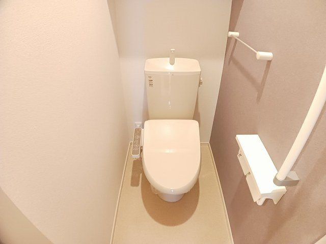 ＫＩＺＵＮＡ　Ⅰのトイレ|落ち着いたトイレです