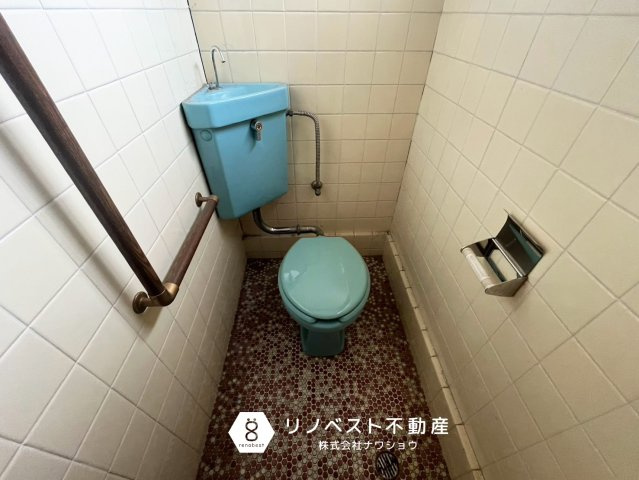 東大阪市中石切町４丁目のトイレ|【リノベスト不動産】リフォーム・リノベーションのご相談も承ります♪
