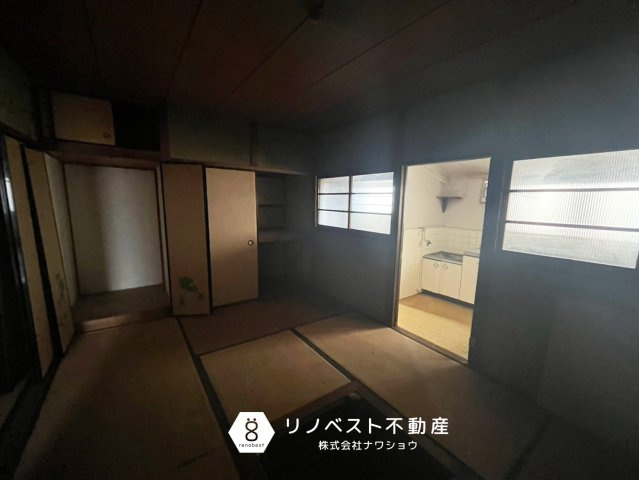 東大阪市中石切町４丁目の和室|キッチンに面した和室♪
収納2ヶ所付き◎